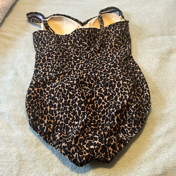 Trimshaper Leopard Print One Piece Swimsuit - Picture 3 of 6